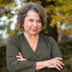 Barbara Curtis
